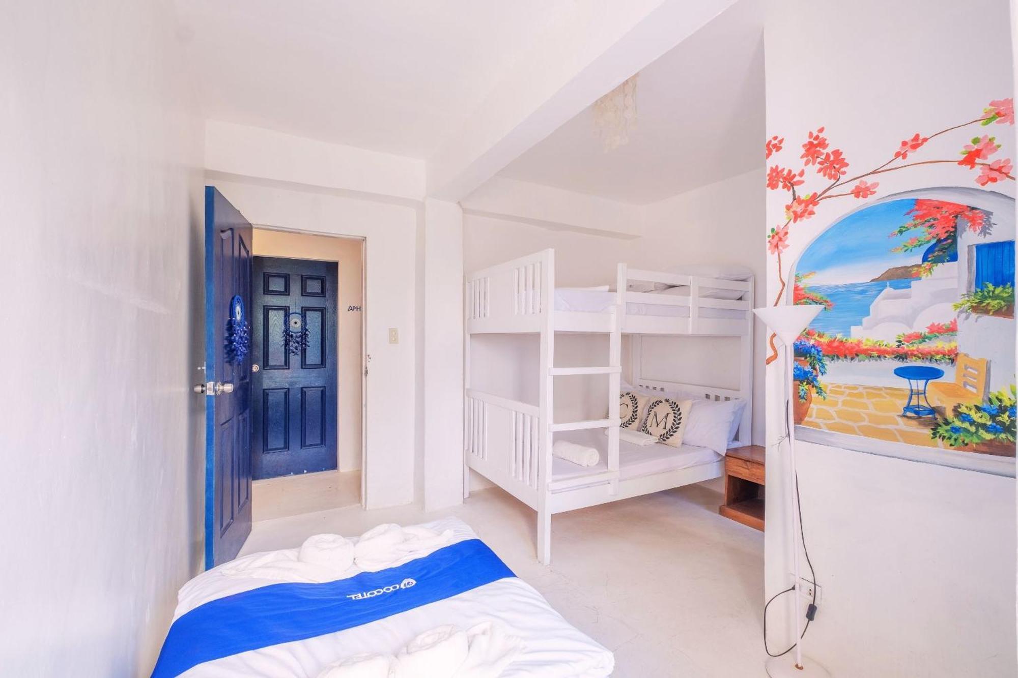 Club Monet Beachfront Resort By Cocotel Cabangan Pokoj fotografie
